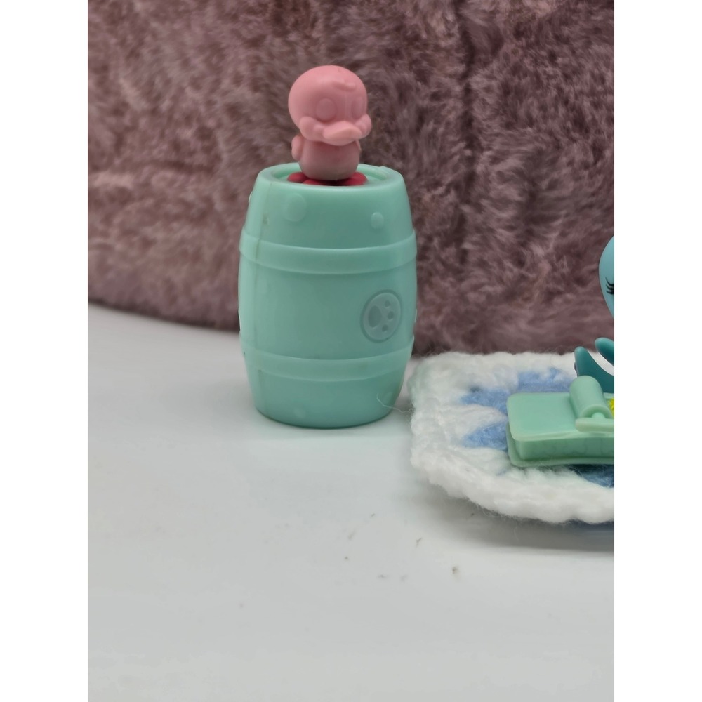 Littlest Pet Shop Octopus Dollhouse Accessory Figure Lot #2237 - Picture 2 of 14